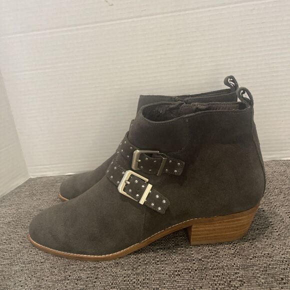 Dolce Vita Booties Women’s 10‎ Grey Ankle Boots Suede Buckle Block Heel Western - Picture 4 of 15